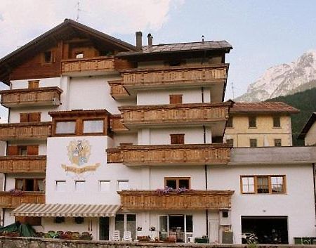 Hotel Villanova Santo Stefano Di Cadore Exterior photo